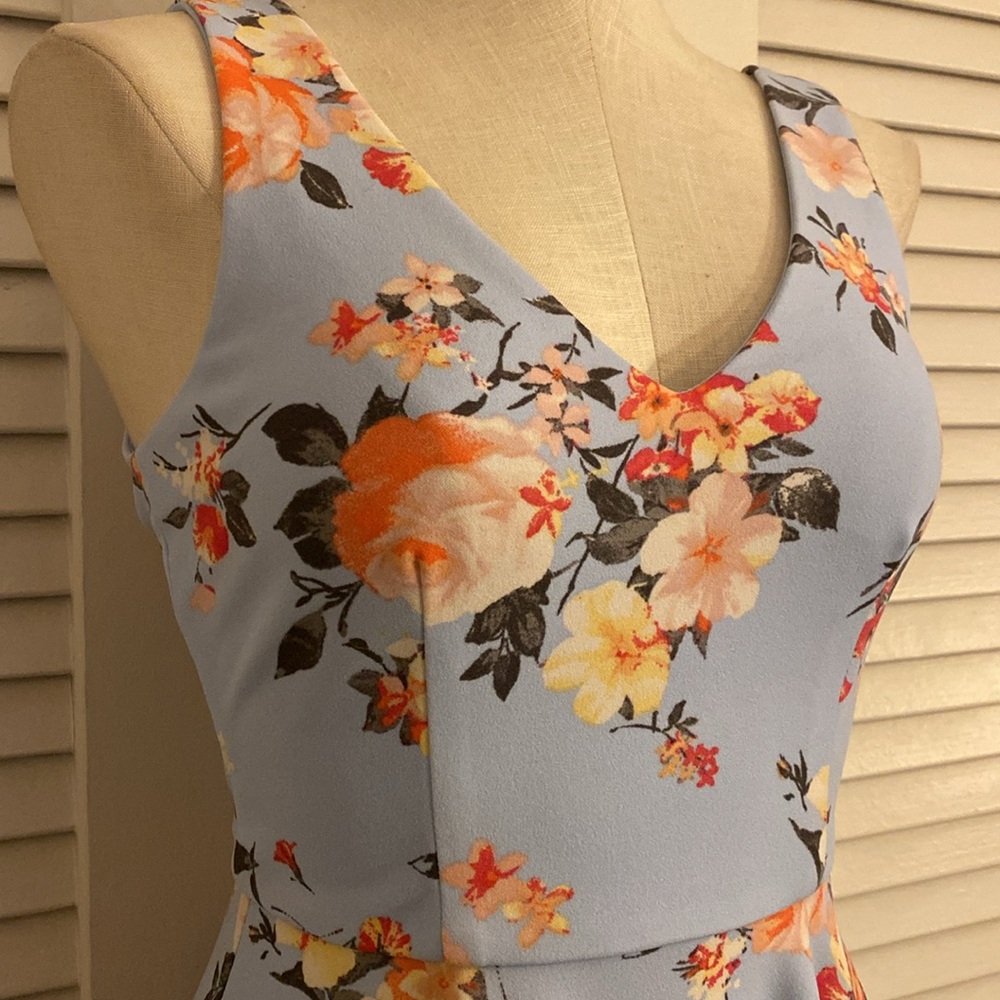 B. Darlin Sky Blue Floral Party Dress (Size 5/6) - Picture 4 of 10